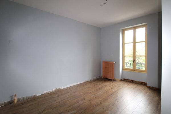 Maison 8 pièces 217 m2