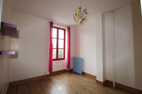 Maison 8 pièces 217 m2