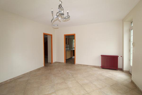 Maison 8 pièces 217 m2