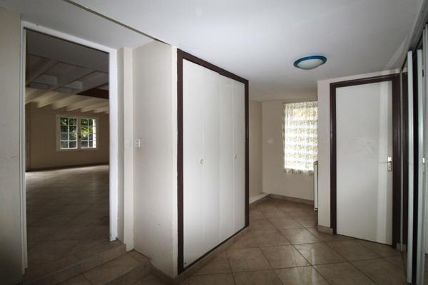 Maison 8 pièces 217 m2