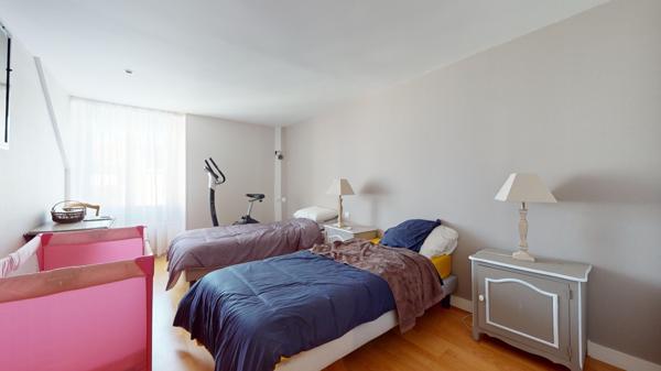 Vente MUR Local / LOFT habitable de 184.70m2