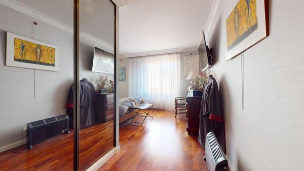 Vente MUR Local / LOFT habitable de 184.70m2