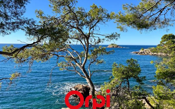 Appartement à vendre    4 pièces • 46,96 m2 Bandol