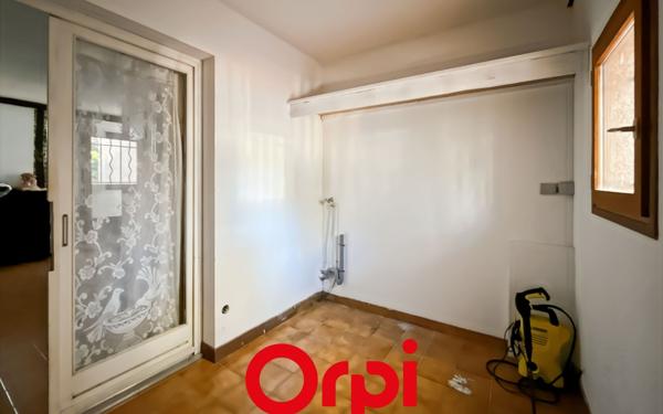 Appartement à vendre    4 pièces • 46,96 m2 Bandol