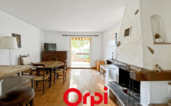 Appartement à vendre    4 pièces • 46,96 m2 Bandol