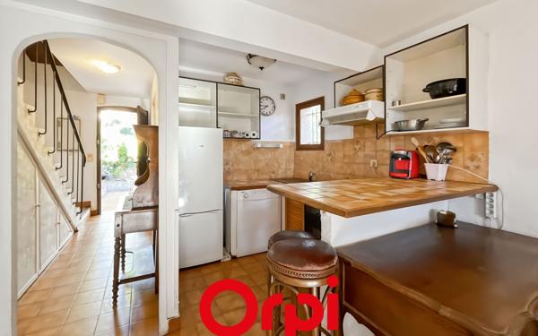 Appartement à vendre    4 pièces • 46,96 m2 Bandol