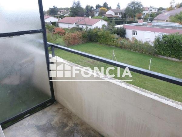 Location Appartement 4 pièces 77.89 m² - 64, IMPASSE DU MARLY Renaison 42370