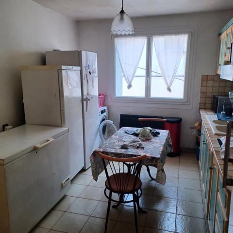 Fonds de commerce bar-restaurant à vendre RISCLE (32)