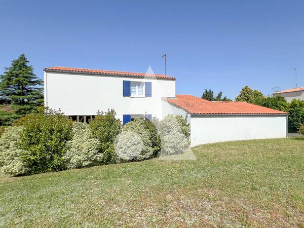 Maison 5 pièces 147 m2