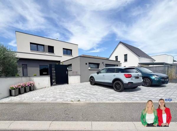 Maison contemporaine avec piscine & spa – 7 pièces