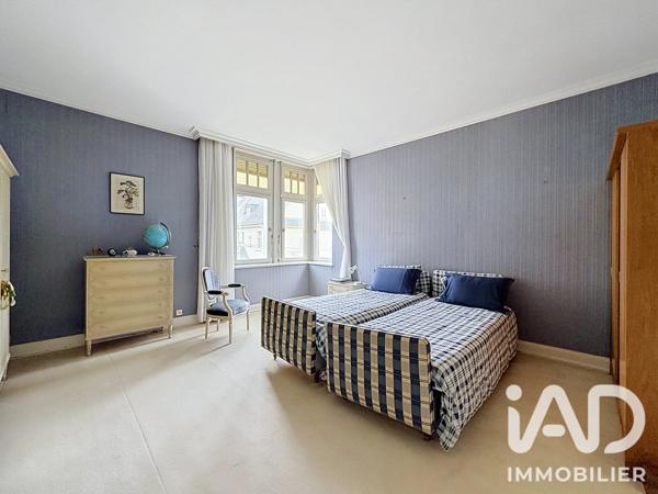 Maison à vendre 9 pièces 303 m² Montigny-lès-Metz