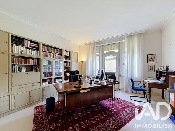 Maison à vendre 9 pièces 303 m² Montigny-lès-Metz