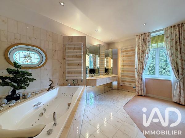 Maison à vendre 9 pièces 303 m² Montigny-lès-Metz