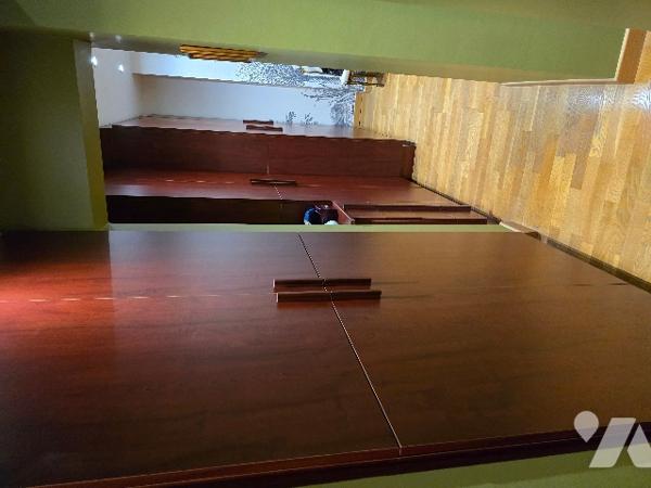 Appartement de 9 pièces de 167 m² .