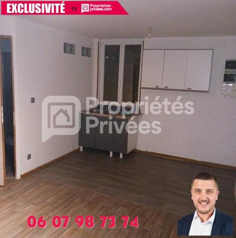 Immeuble Saint Michel résidence principale + appartements loués