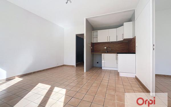 Appartement à louer    2 pièces • 35,28 m2 Montluçon