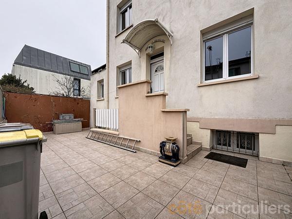 Vente
                Maison95 m² - 5 Pièces -
                    ISSY LES MOULINEAUX (92130)