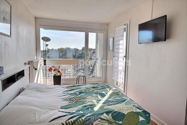 Vente
                Appartement101 m² - 5 Pièces -
                    FONTENAY AUX ROSES (92260)