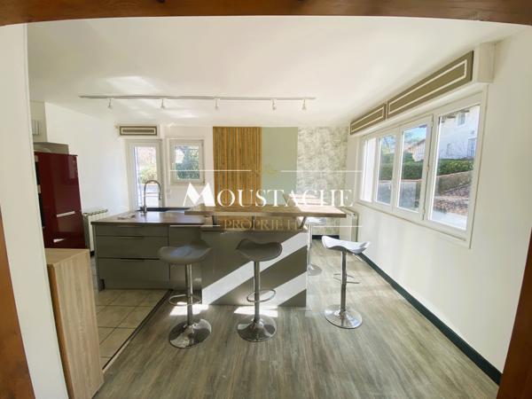 MAISON /VILLA ARCHITECTURALE UNIQUE DES ANNÉES 50 - PLAGE DE VALLIERES -