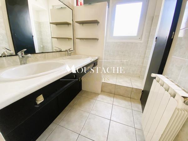 MAISON /VILLA ARCHITECTURALE UNIQUE DES ANNÉES 50 - PLAGE DE VALLIERES -