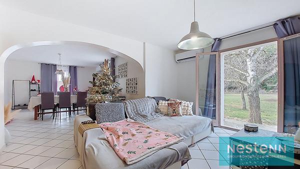 ISTRES, maison 6 pièces, 4 chambres, double salon/séjour, garage, cave, jardin, +3000m² de terrain