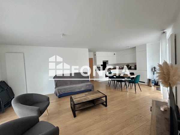 Location Appartement meublé 3 pièces 73 m² - Vannes 56000