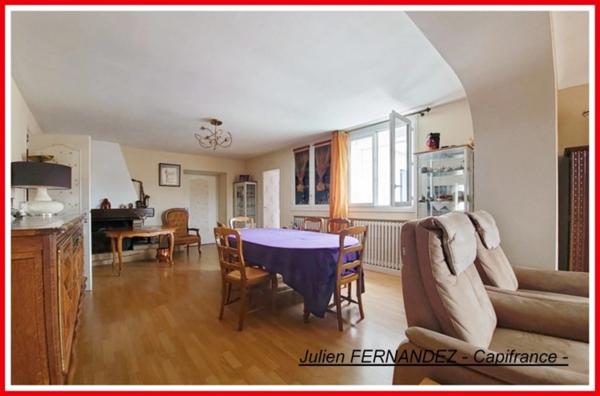 Dpt Vienne (86), à vendre CHÂTELLERAULT maison P8 de 140m² - Terrain de 872m²