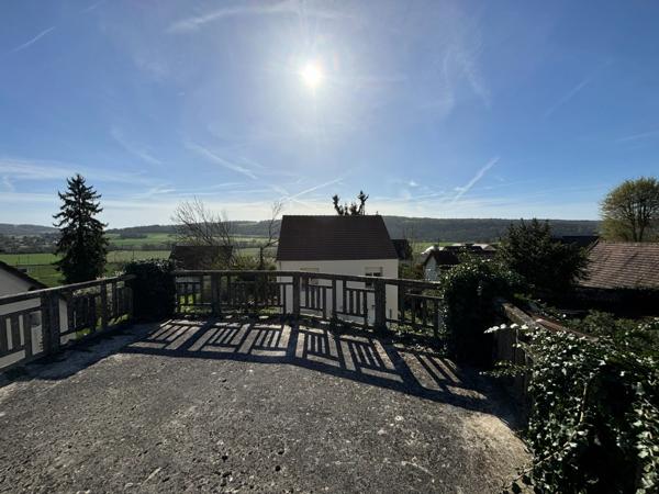 MAISON EN PIERRES MEULIERES AVEC SOUS-SOL TOTAL, 4 CHAMBRES