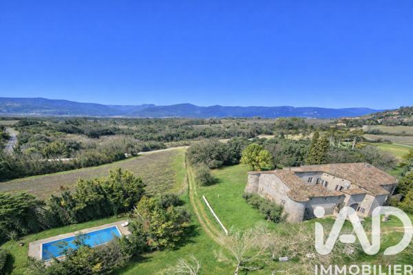 Maison à vendre 27 pièces 624 m² Savasse