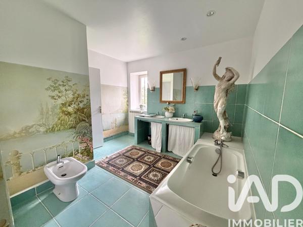 Maison à vendre 27 pièces 624 m² Savasse