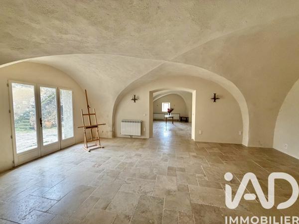 Maison à vendre 27 pièces 624 m² Savasse