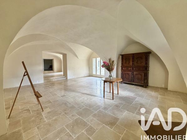 Maison à vendre 27 pièces 624 m² Savasse
