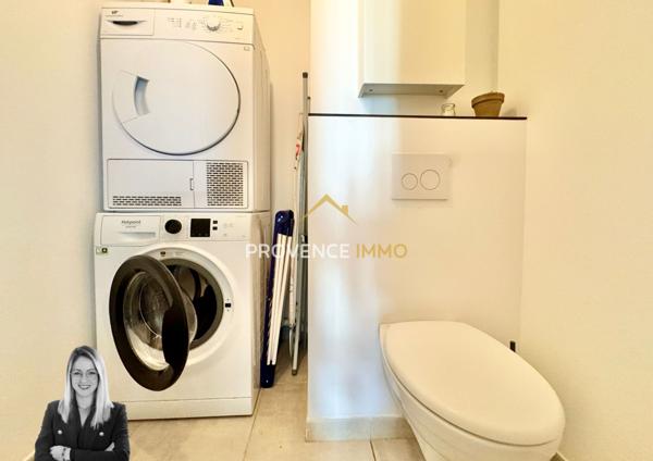 Eyguières (13430) Sublime appartement lumineux avec terrasse et box, en CENTRE VILLE