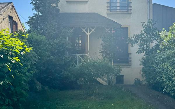 Maison à vendre    6 pièces •  Asnières-sur-Seine