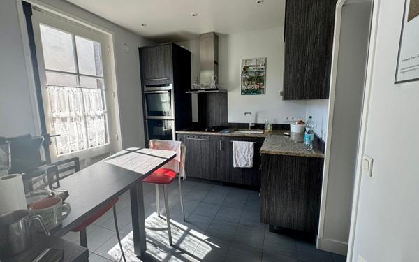 Maison à vendre    6 pièces •  Asnières-sur-Seine