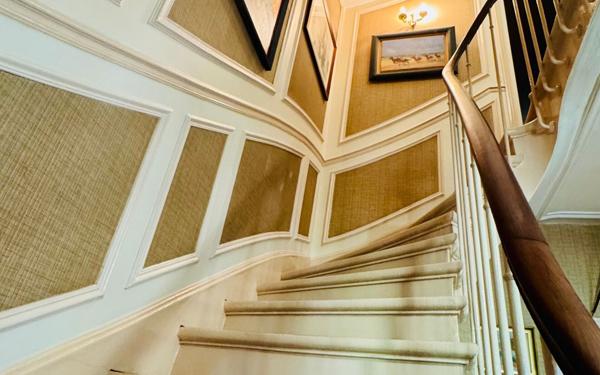 Maison à vendre    6 pièces •  Asnières-sur-Seine