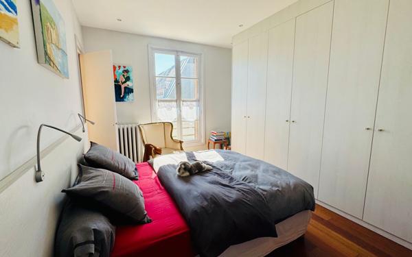 Maison à vendre    6 pièces •  Asnières-sur-Seine