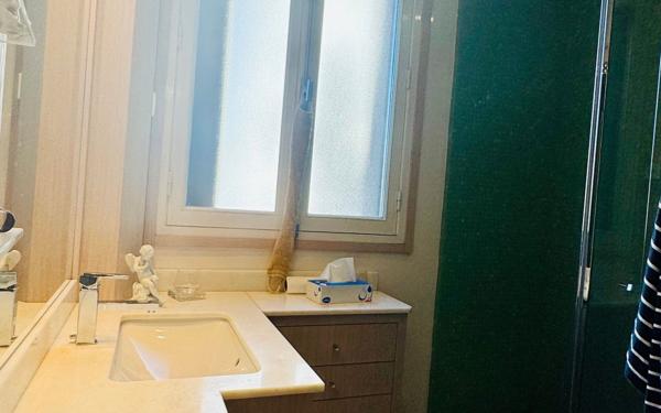 Maison à vendre    6 pièces •  Asnières-sur-Seine