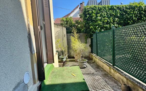 Maison à vendre    6 pièces •  Asnières-sur-Seine