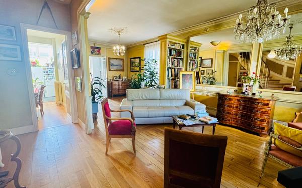 Maison à vendre    6 pièces •  Asnières-sur-Seine