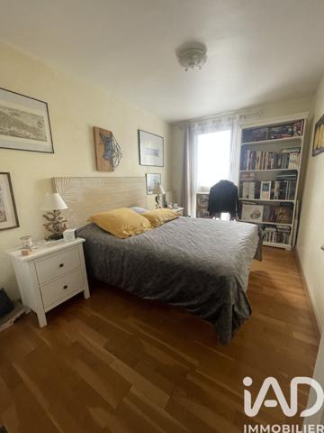 Location appartement 4 pièces 71 m² Salon-de-Provence