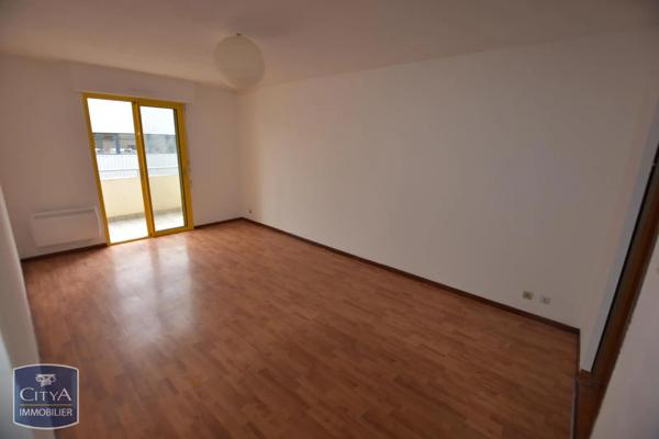 Appartement à louer 1 pièce 35.93m² Cholet (49300)