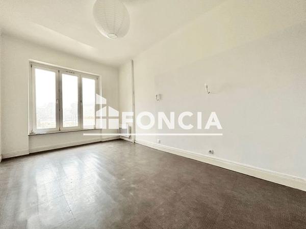 Location Appartement 2 pièces 42 m² - 14 RUE WINSTON CHURCHILL Metz 57000