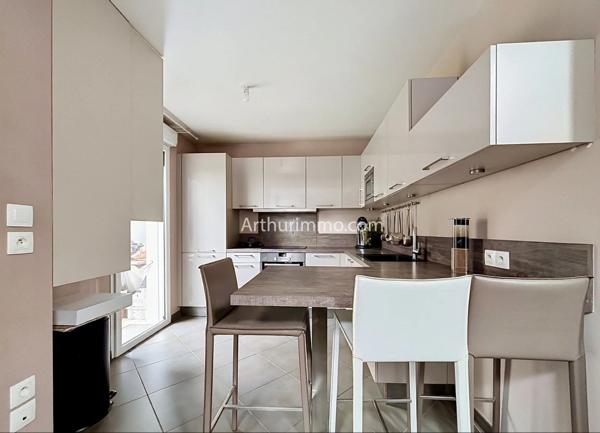 Vente                                                      Duplex
                        
                     4 pièces                      83 m2                     à Limeil-Brévannes