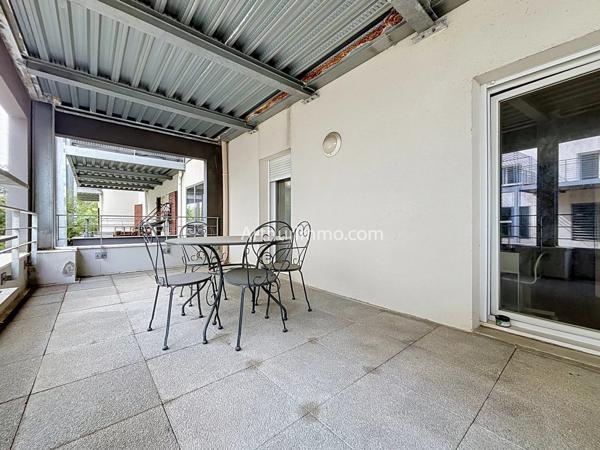 Vente                                                      Duplex
                        
                     4 pièces                      83 m2                     à Limeil-Brévannes