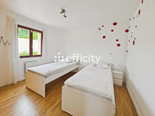 Maison 6 pièces - 100 m² Exclusivité efficity