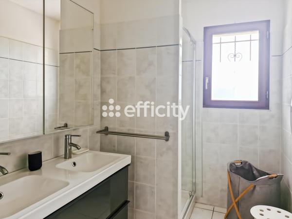 Maison 6 pièces - 100 m² Exclusivité efficity