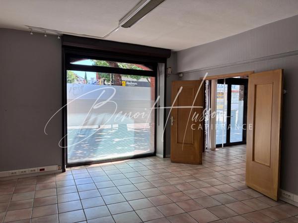 Local commercial de caractère – Plain pied en RDC de 116,44 m² (ERP-PMR)