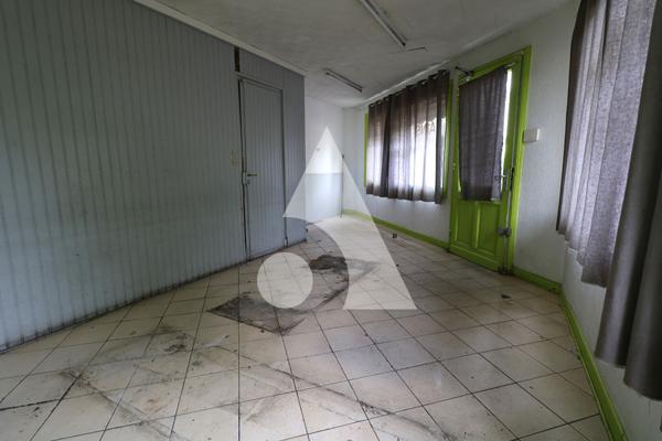 Local commercial 1 pièce 17.89 m2