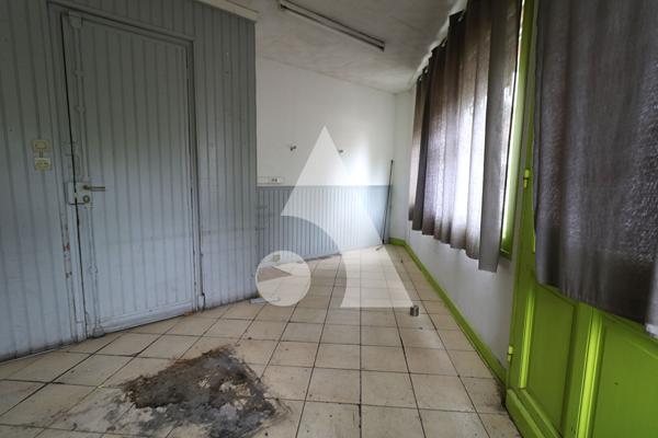 Local commercial 1 pièce 17.89 m2